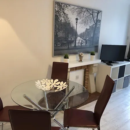 Boutique In City Centre Apartment Dublin